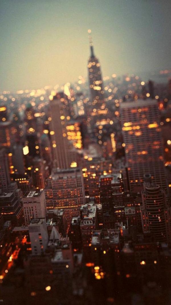 繁华城市的夜景图片  唯美的落幕