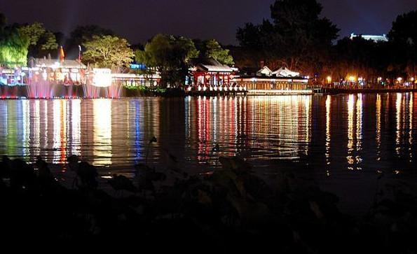 北京后海夜景图片，那被搁浅暧昧的挂牵