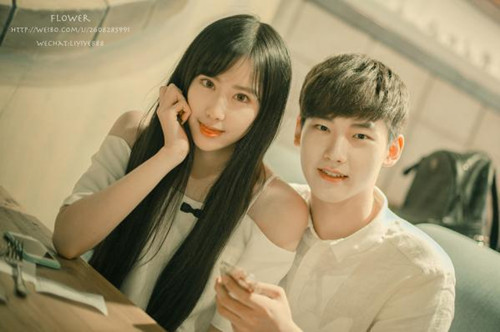 幸福温馨的韩国情侣图片